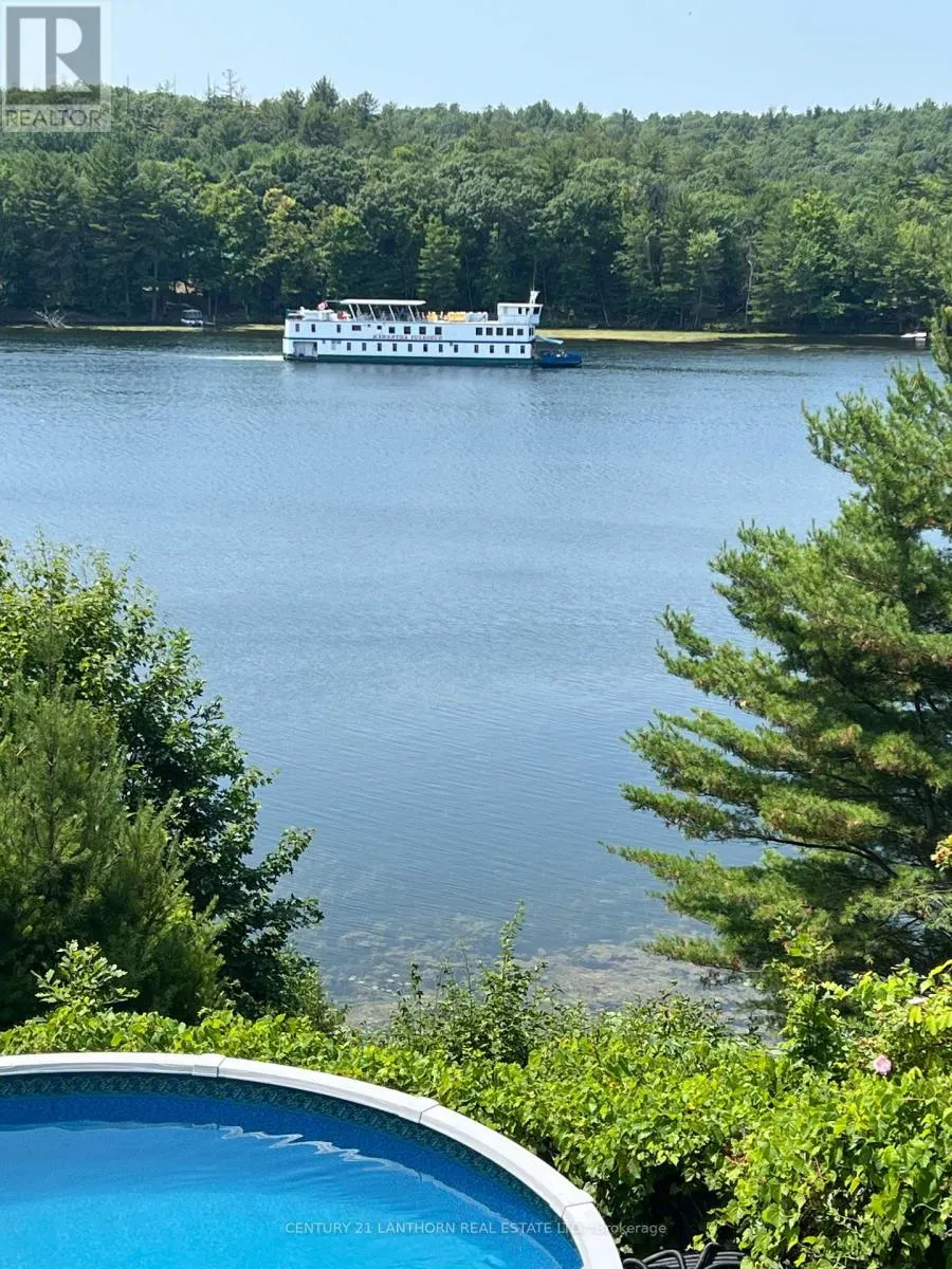 32 FOREST BREEZE LANE