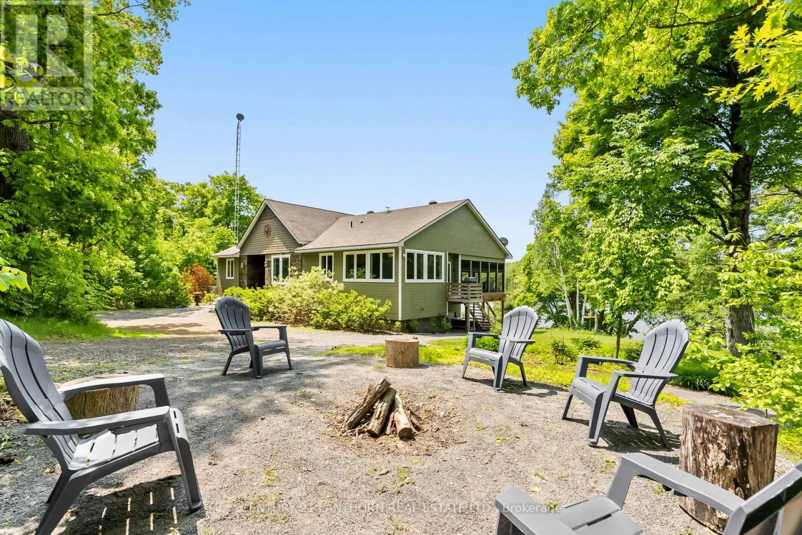 32 FOREST BREEZE LANE