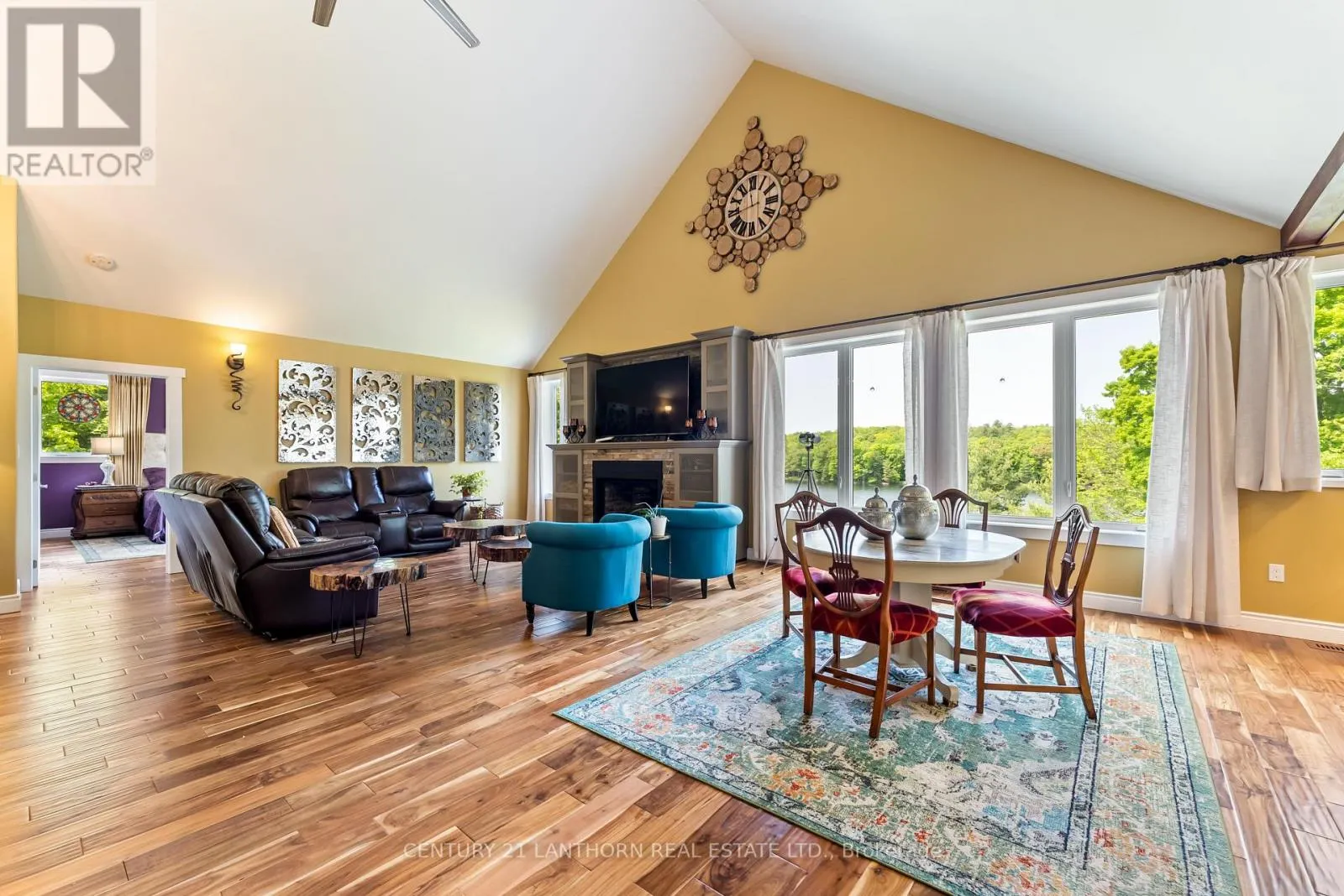 32 FOREST BREEZE LANE