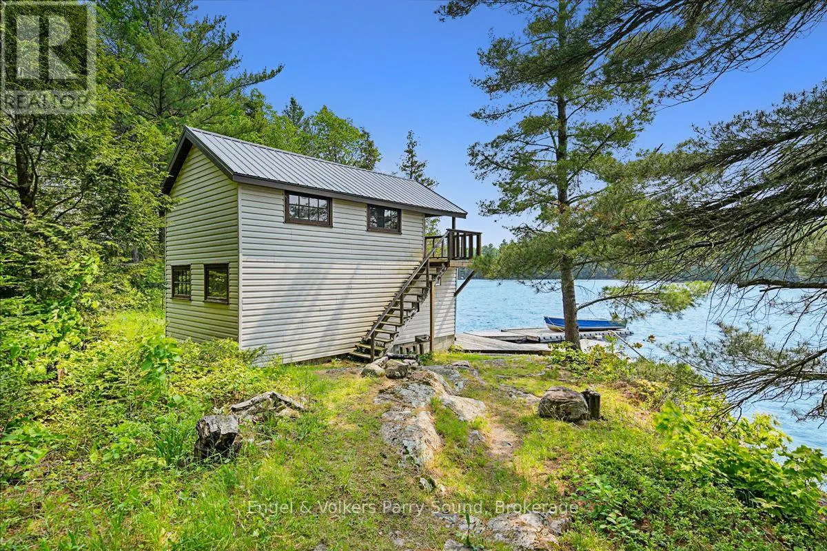 53 BIRDWOOD LANE