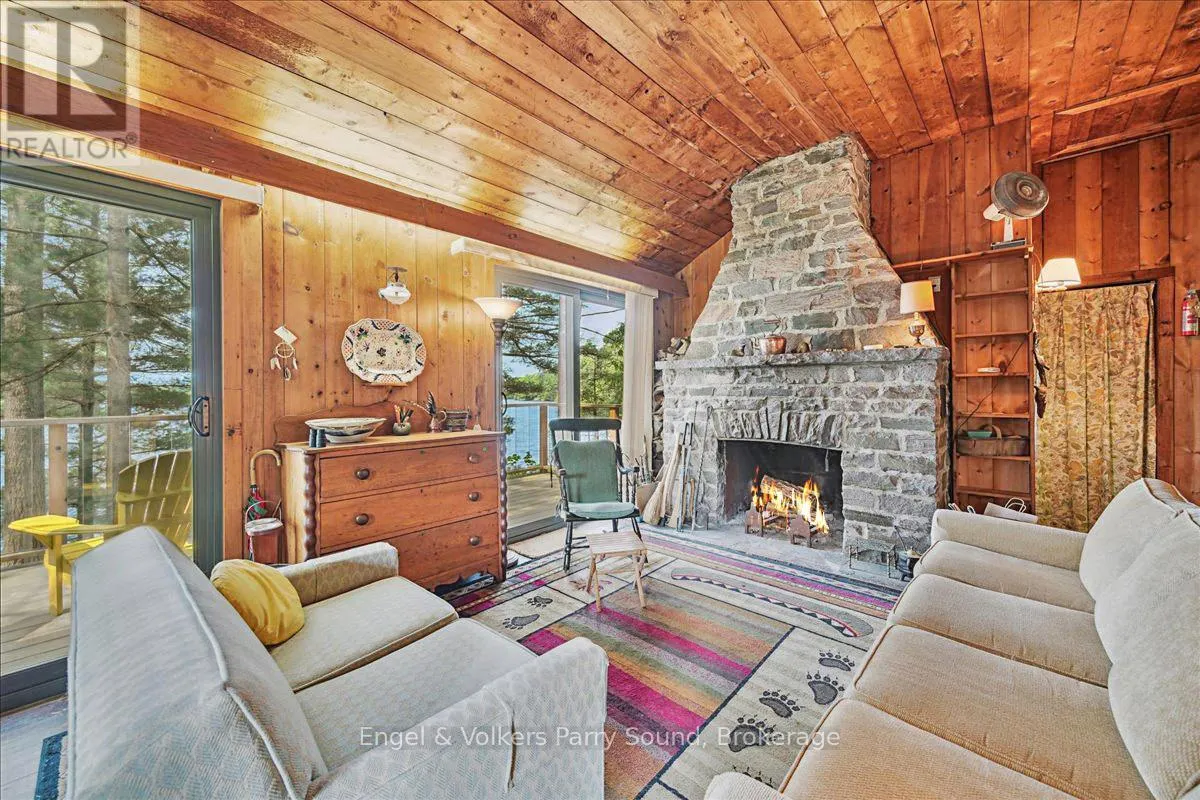 53 BIRDWOOD LANE
