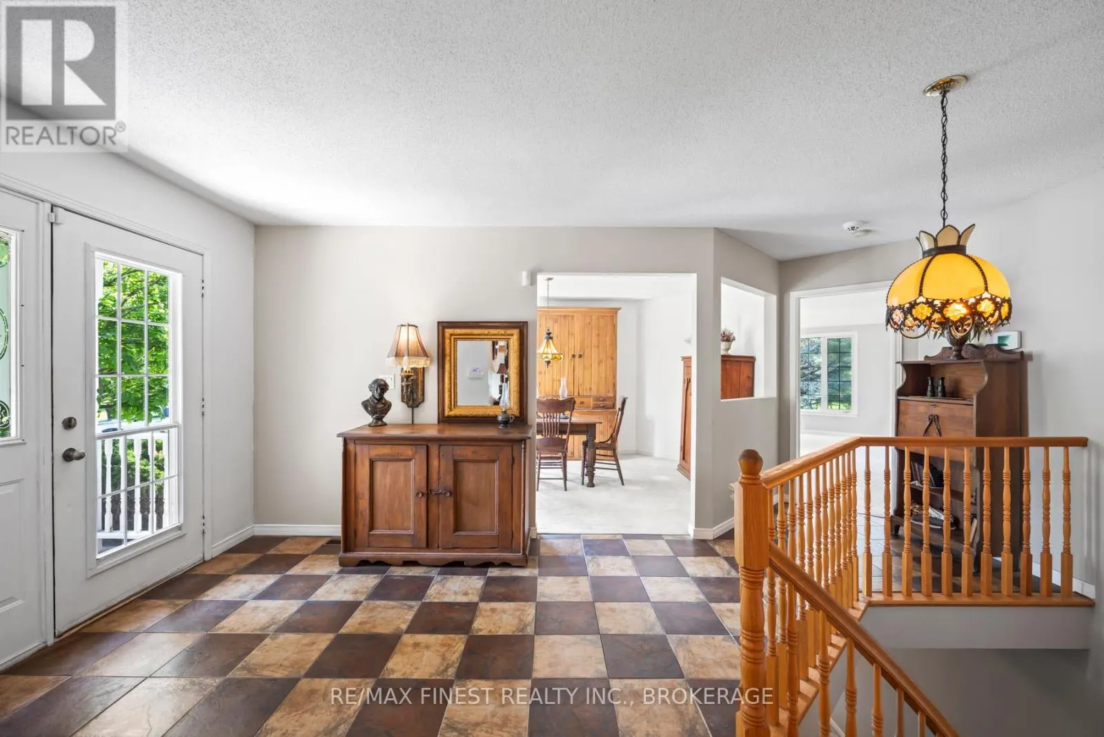941 MALVERN TERRACE
