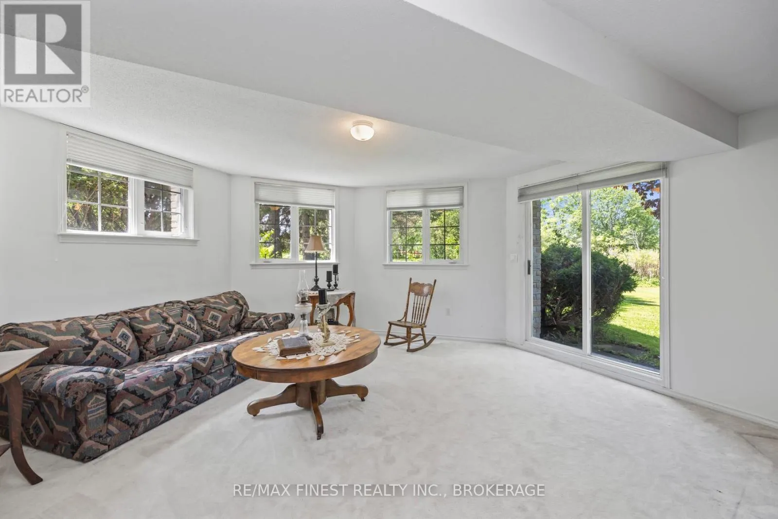941 MALVERN TERRACE