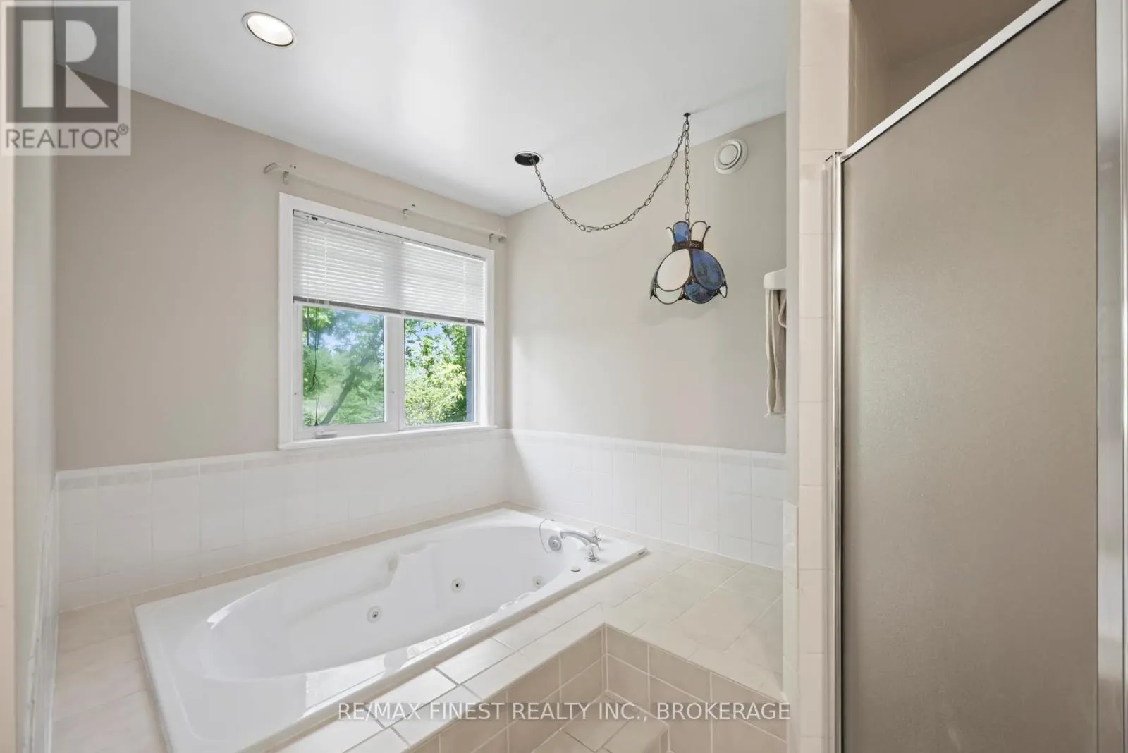 941 MALVERN TERRACE