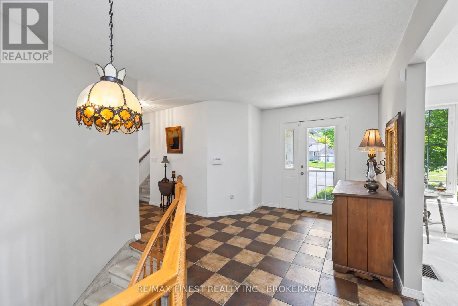 941 MALVERN TERRACE