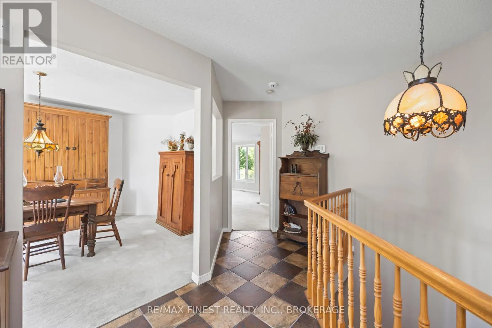941 MALVERN TERRACE