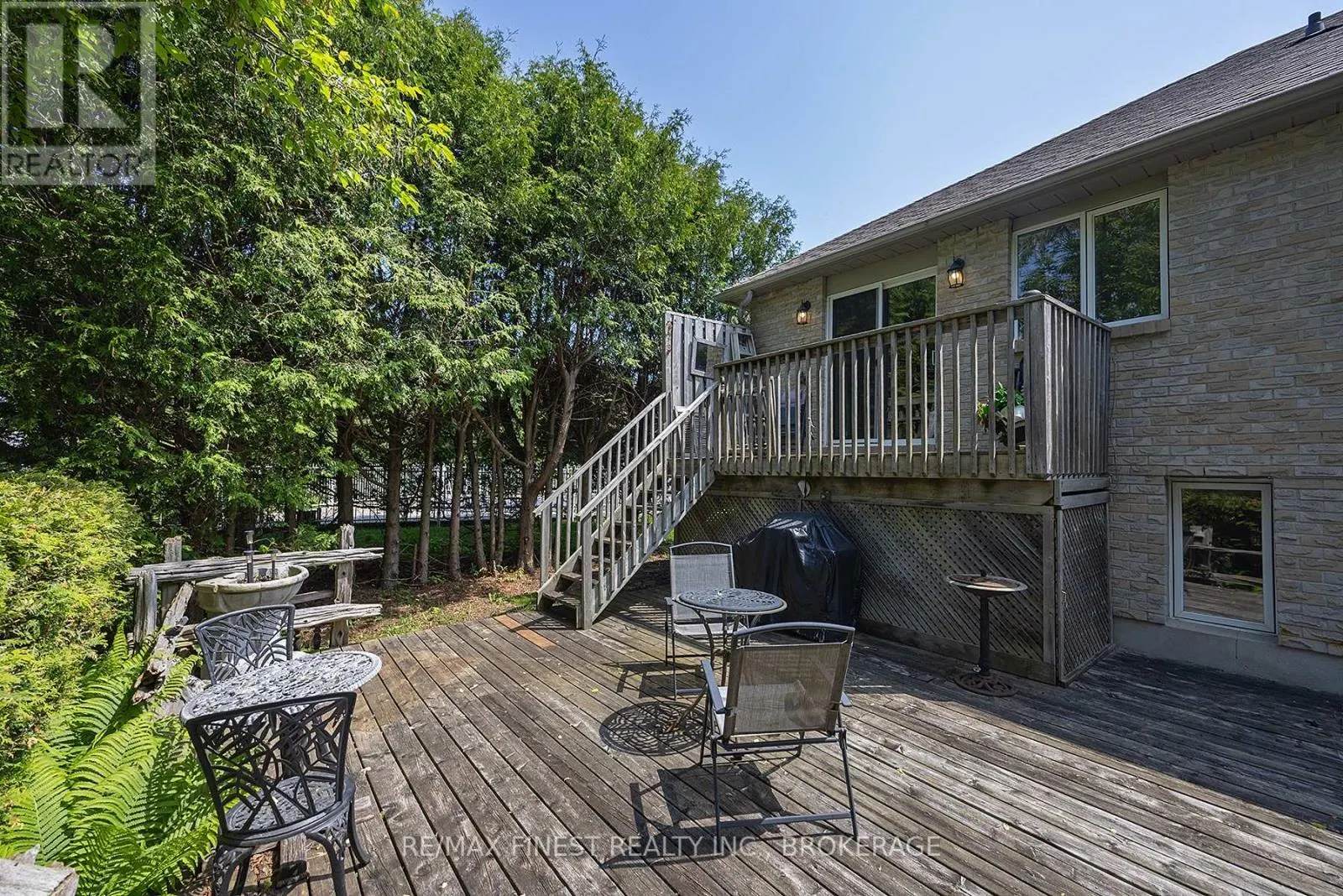 941 MALVERN TERRACE