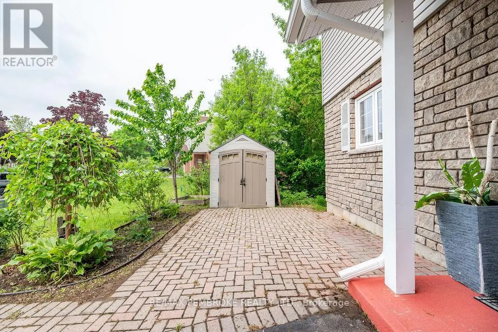 7 VERMONT MEADOWS