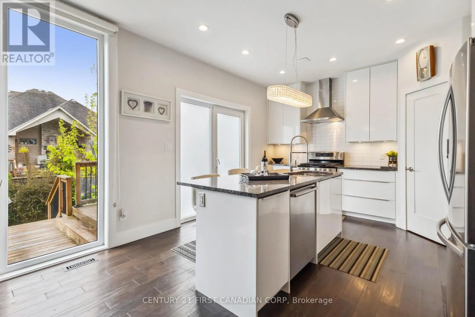 67 - 41 EARLSCOURT TERRACE, #67