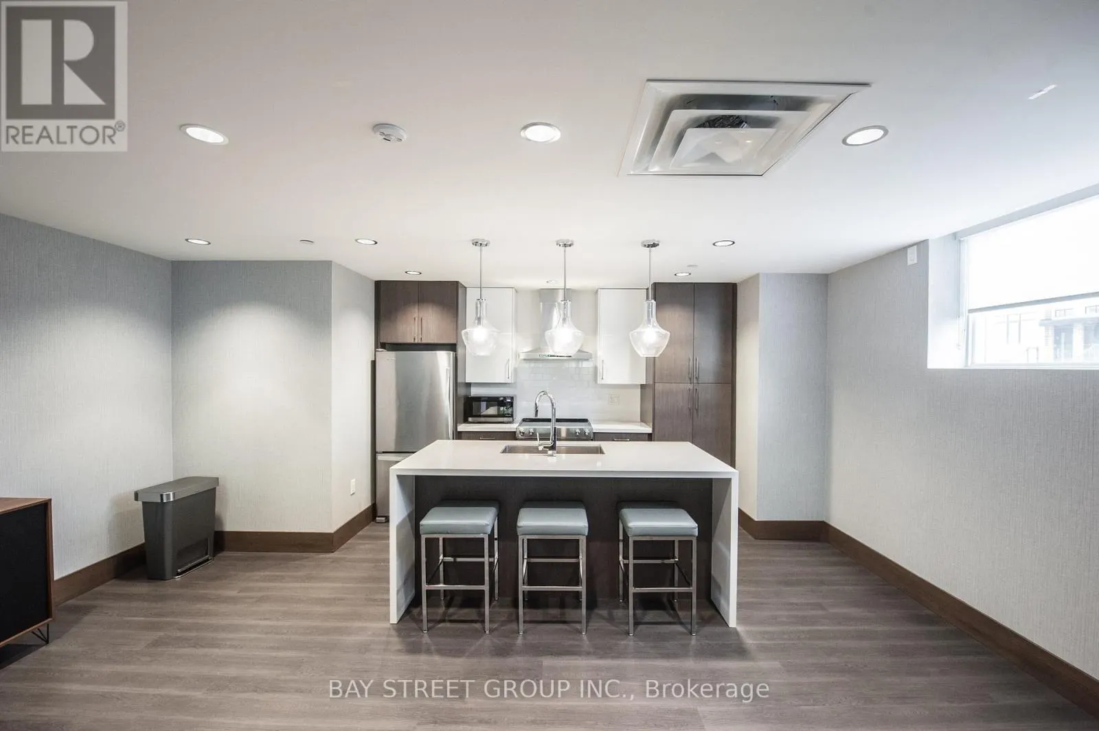 16 MARKLE CRESCENT
