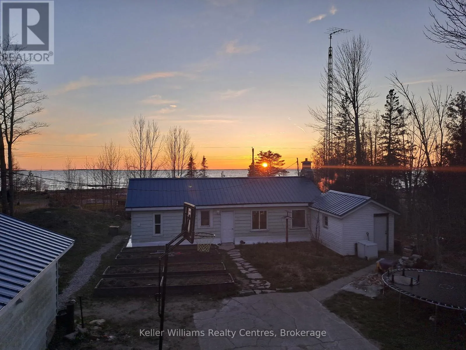31 WATERVIEW ROAD