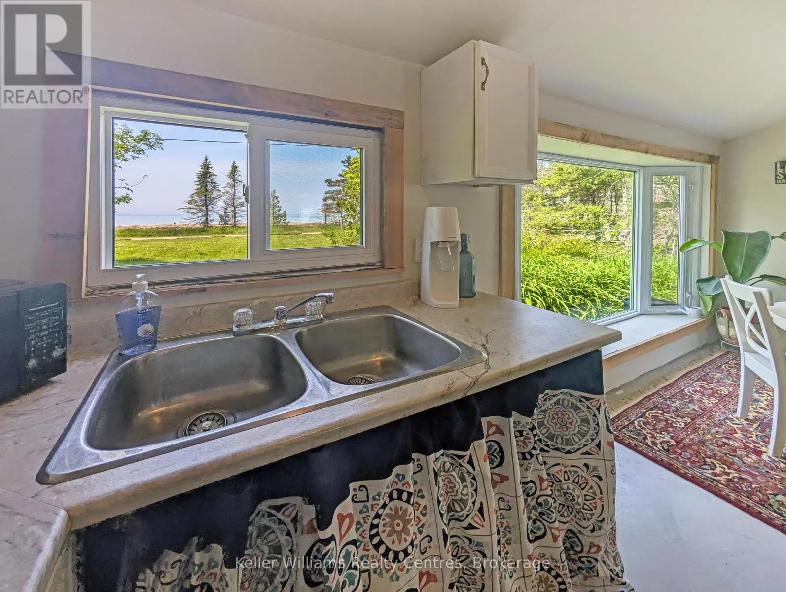 31 WATERVIEW ROAD