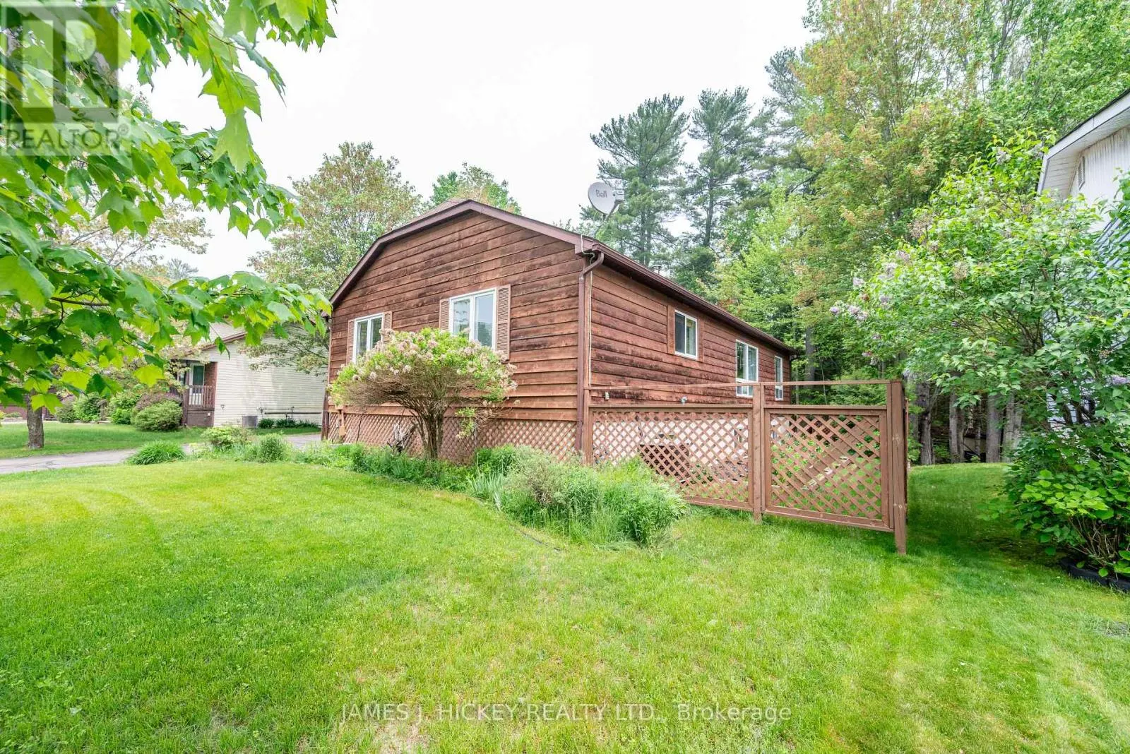 11 BANTING DRIVE