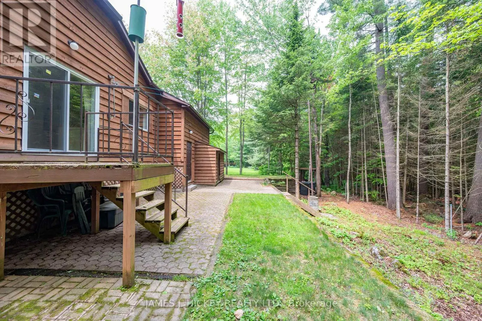 11 BANTING DRIVE
