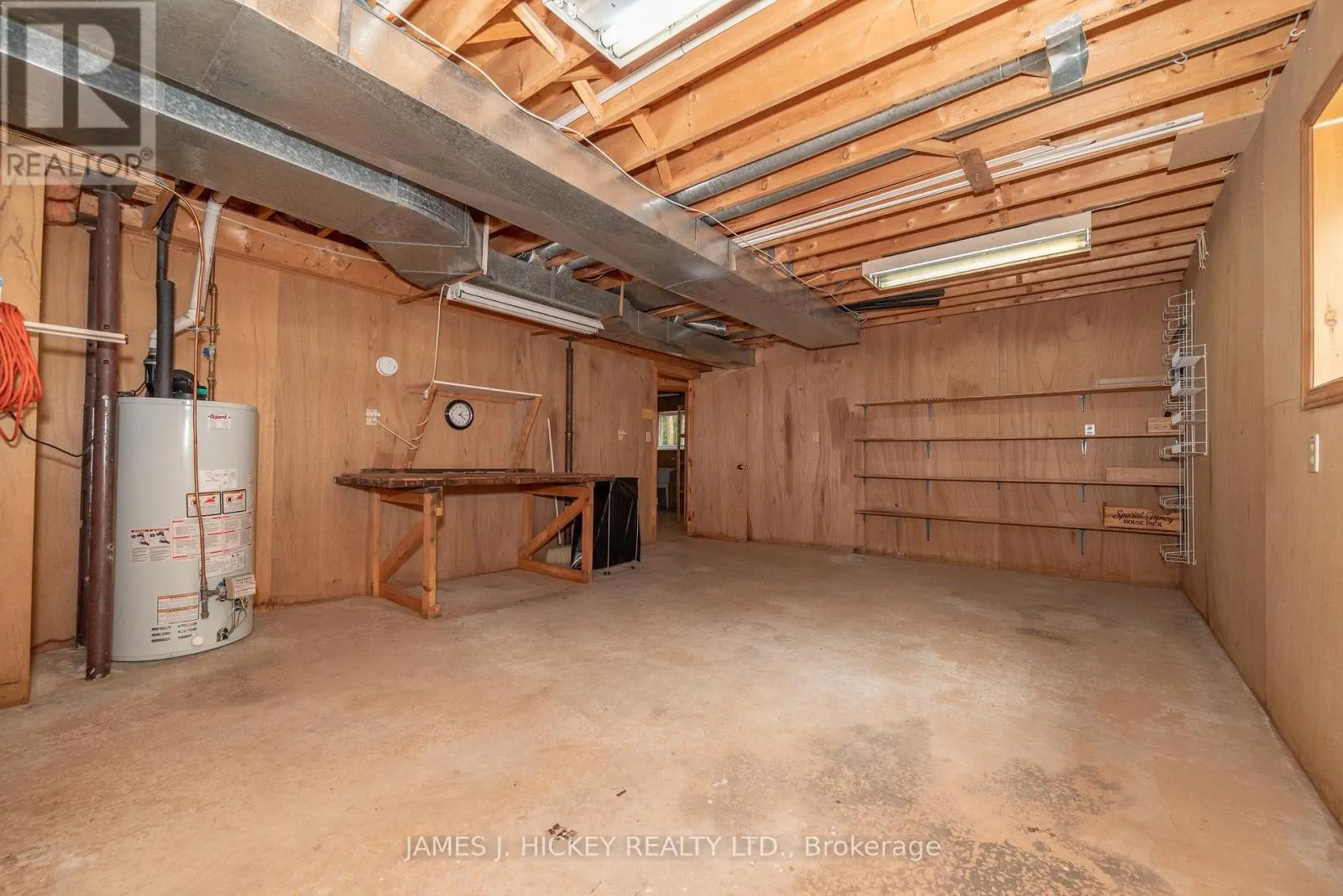 11 BANTING DRIVE