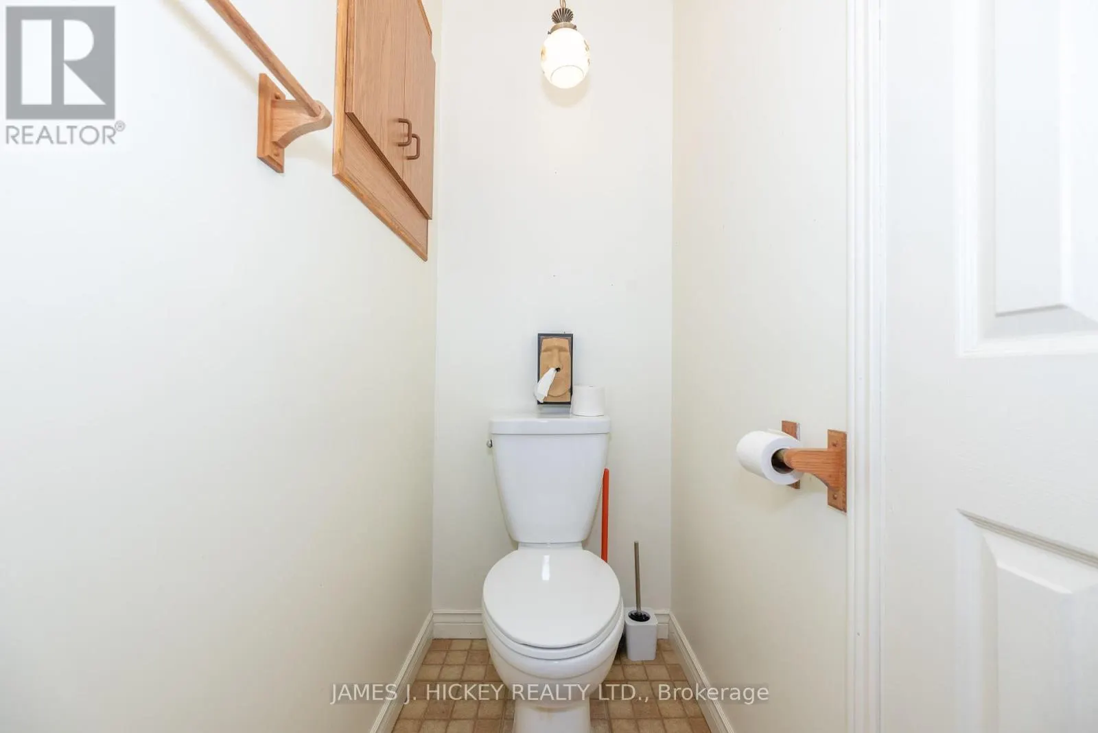 11 BANTING DRIVE