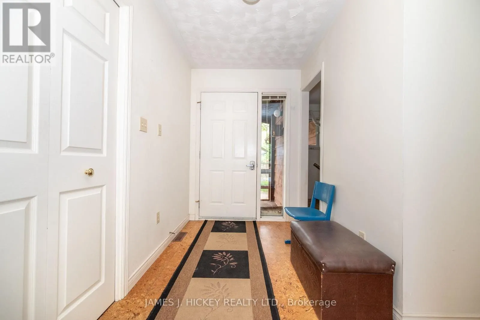11 BANTING DRIVE