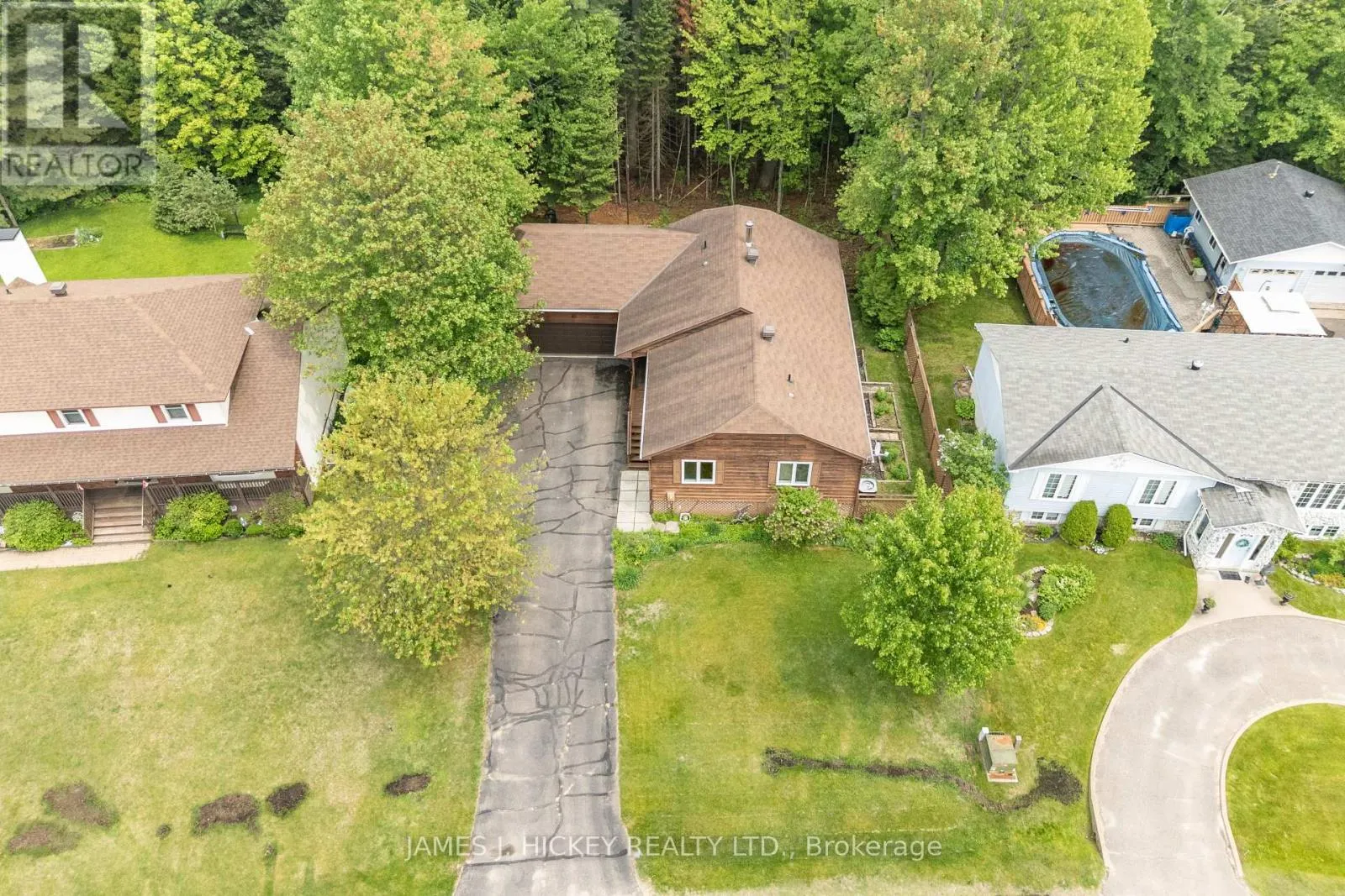 11 BANTING DRIVE