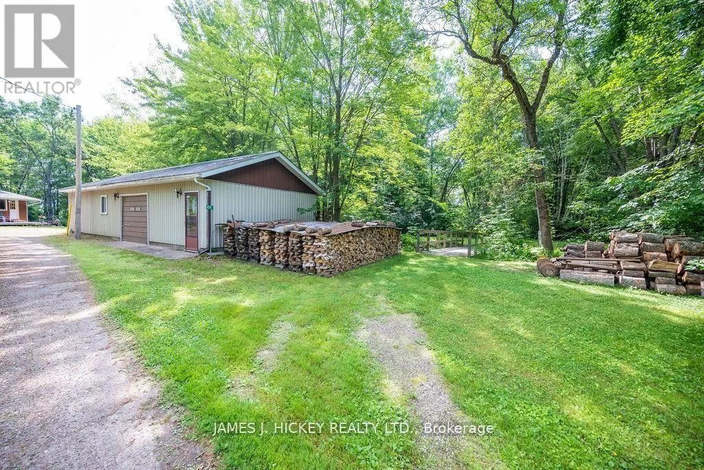 419 DEVLIN LANE
