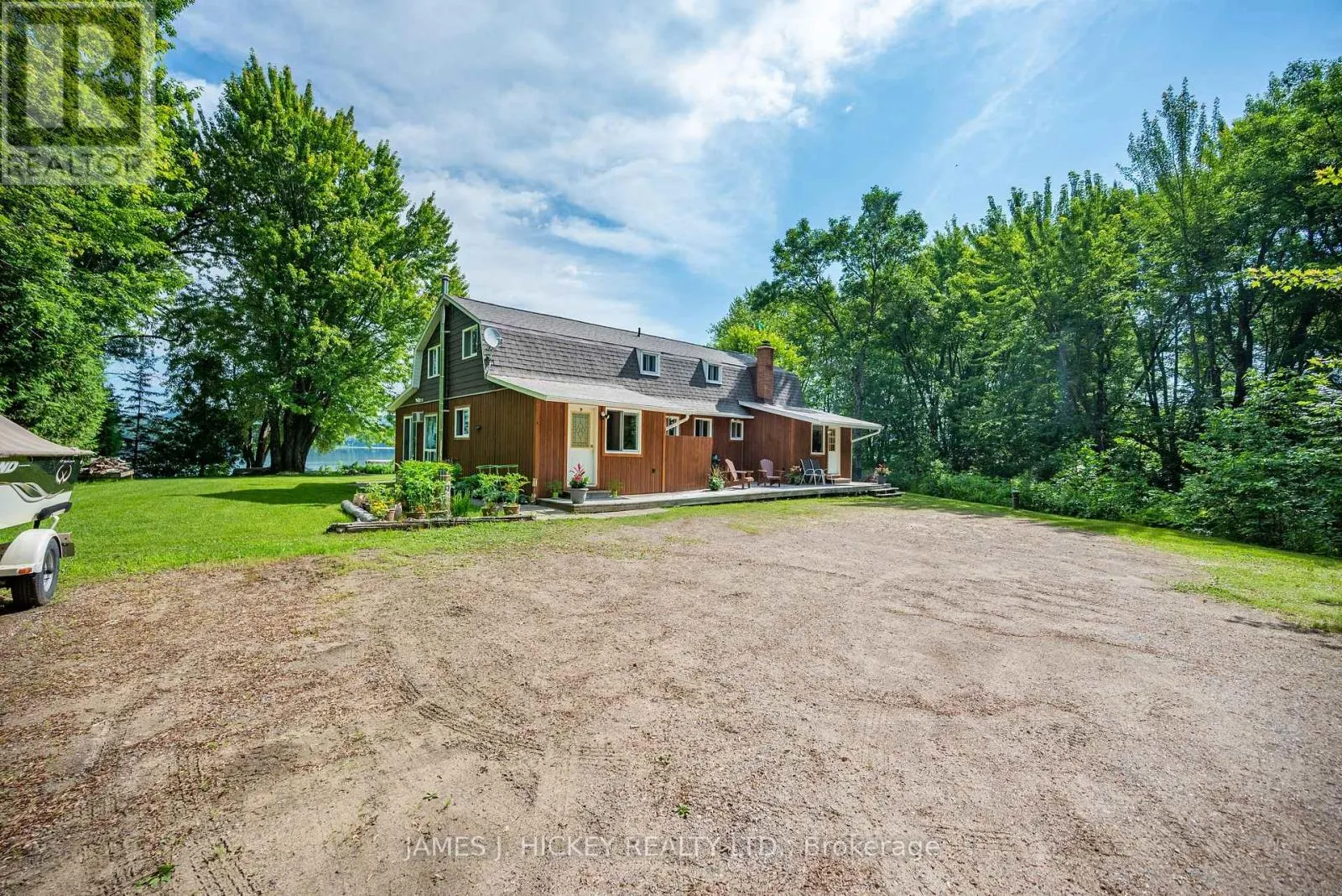 419 DEVLIN LANE