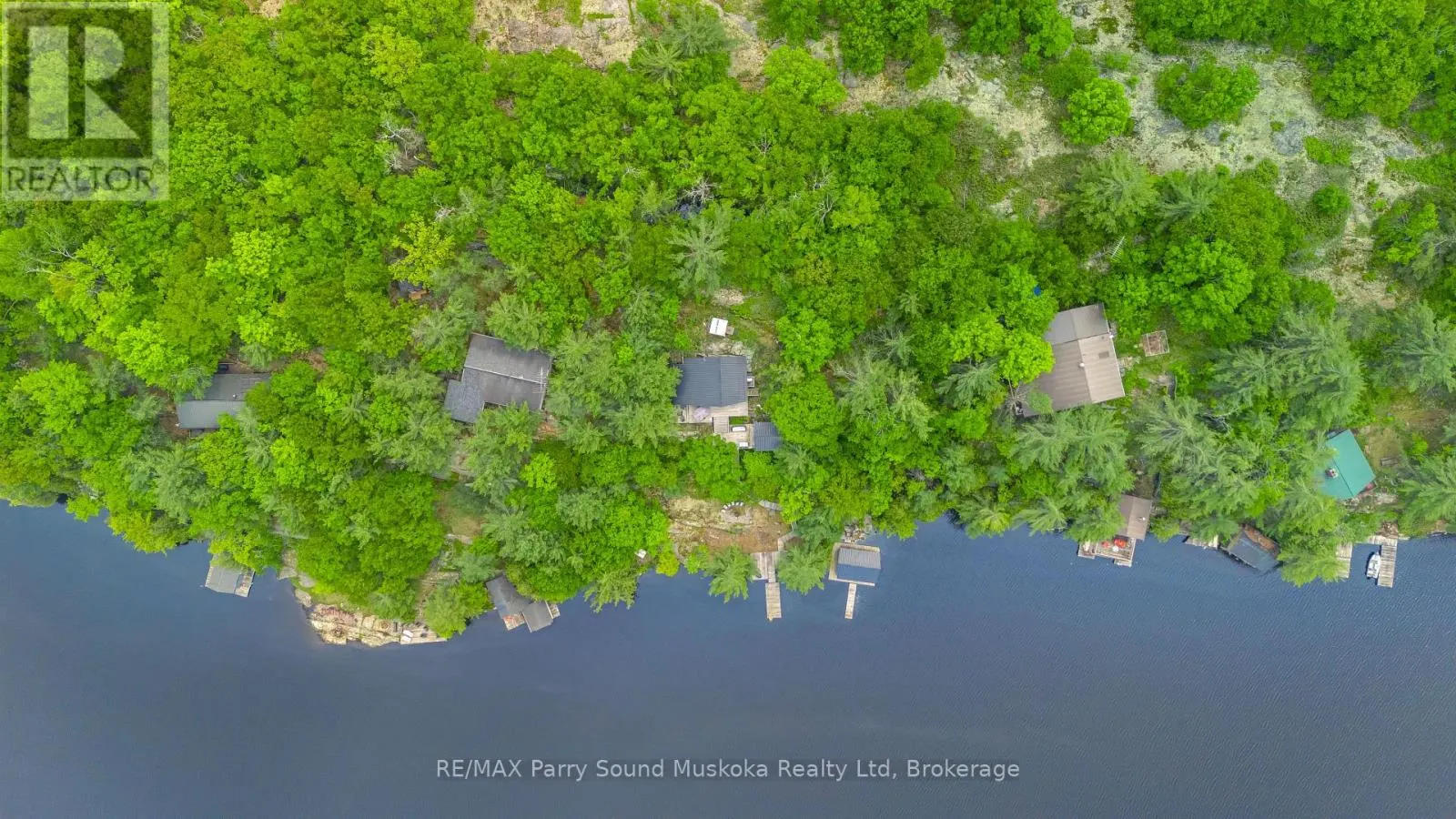 109 HEALEY LAKE