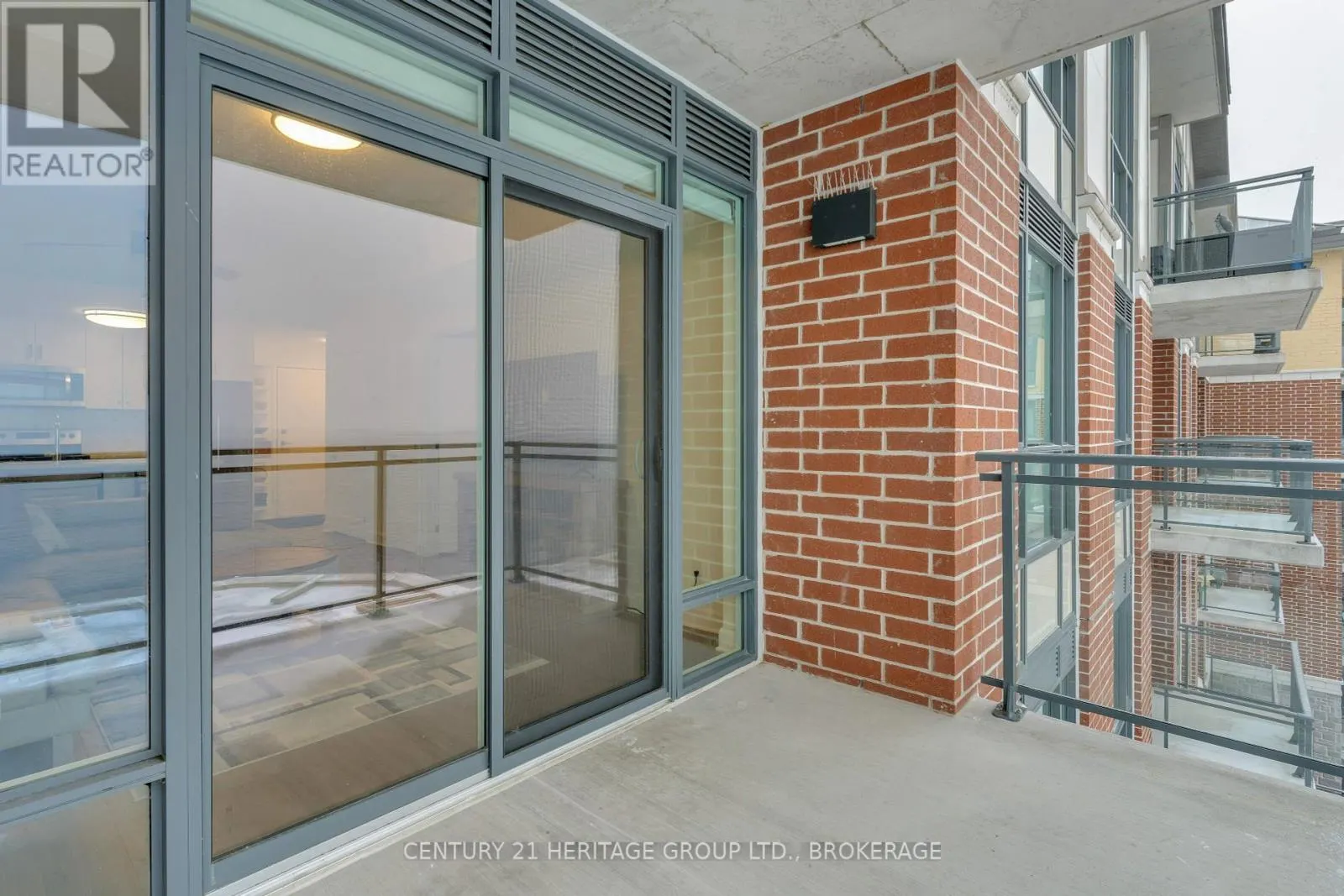 510 - 129 SOUTH STREET, #510