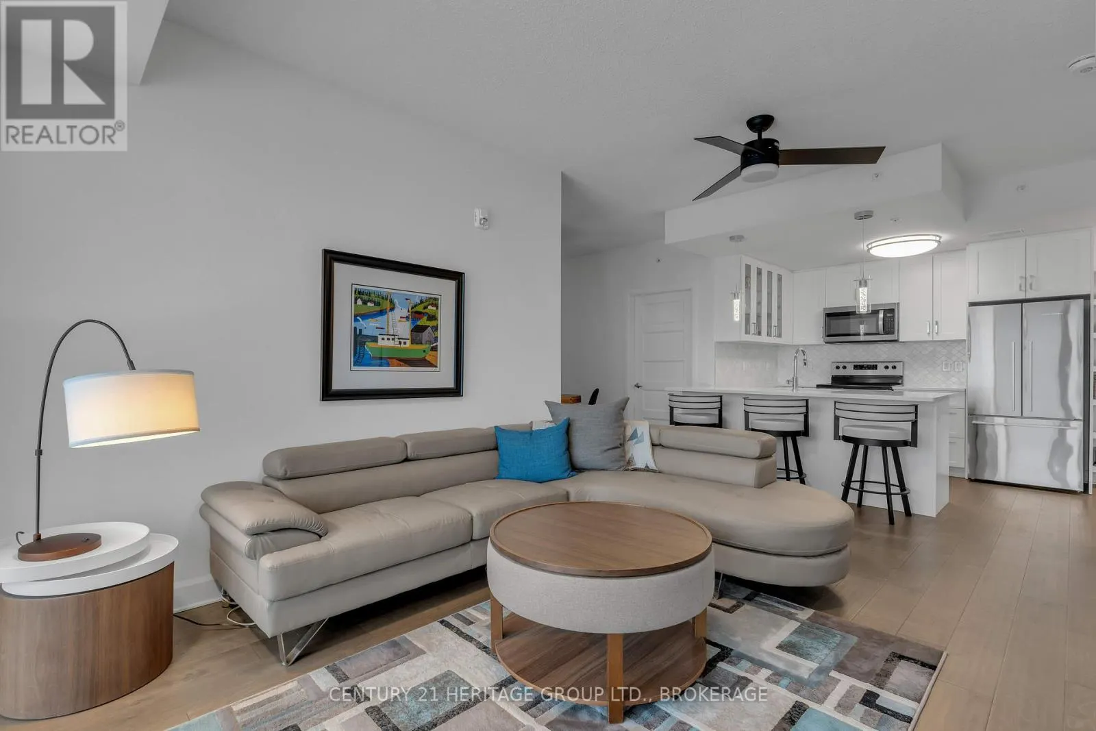 510 - 129 SOUTH STREET, #510