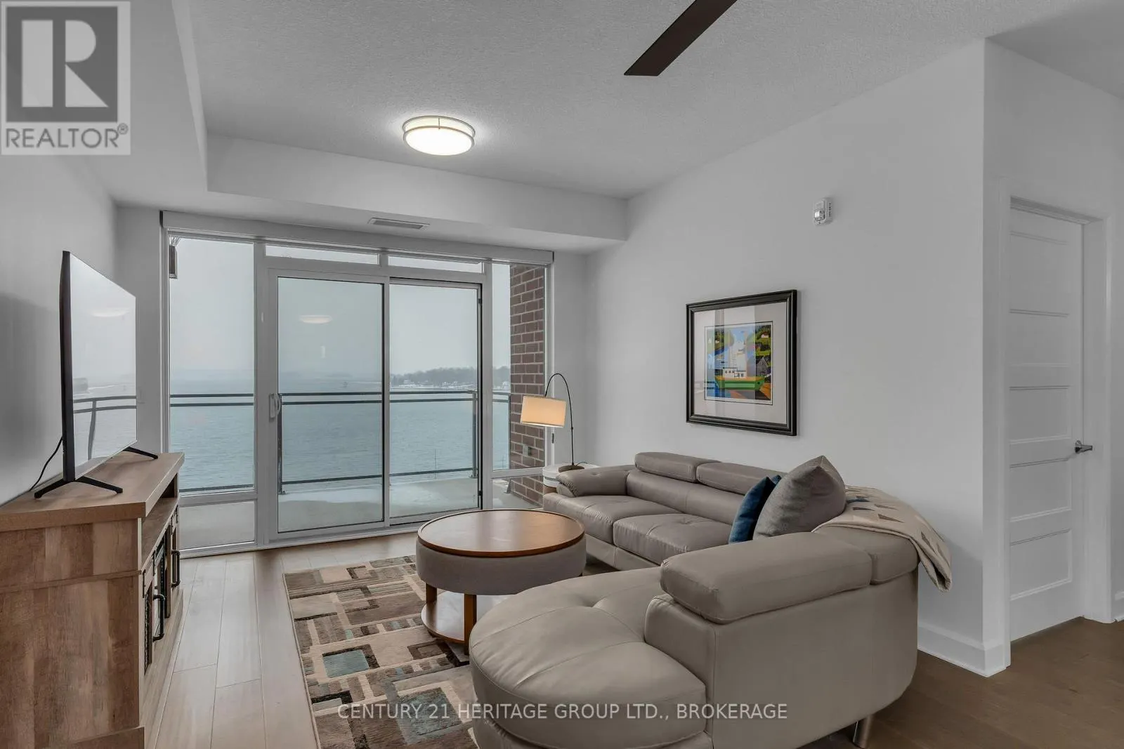 510 - 129 SOUTH STREET, #510