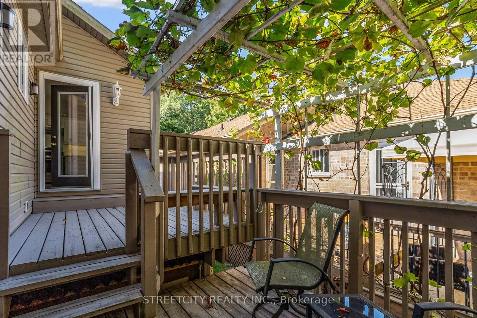 131 BRIDLE PATH