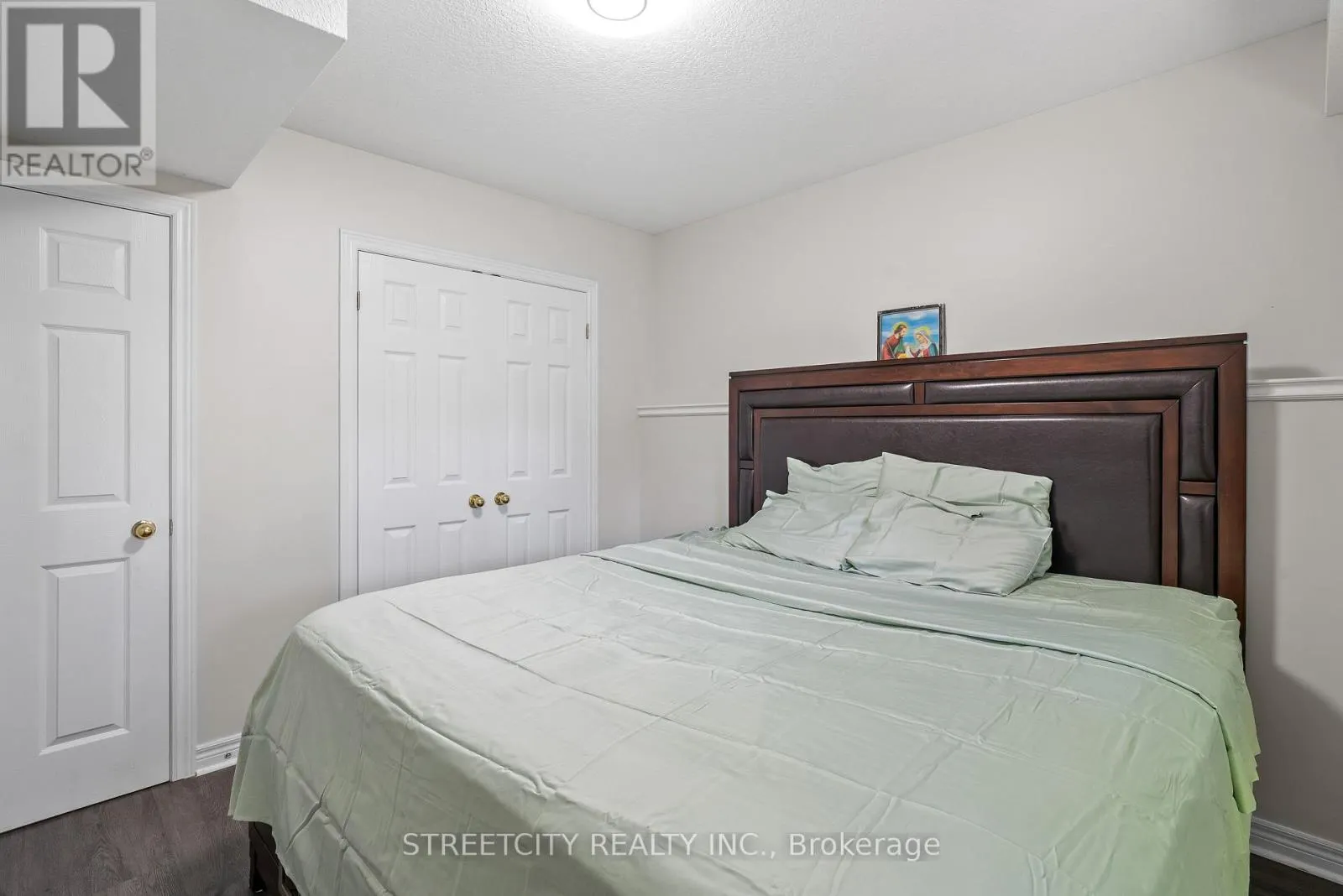131 BRIDLE PATH