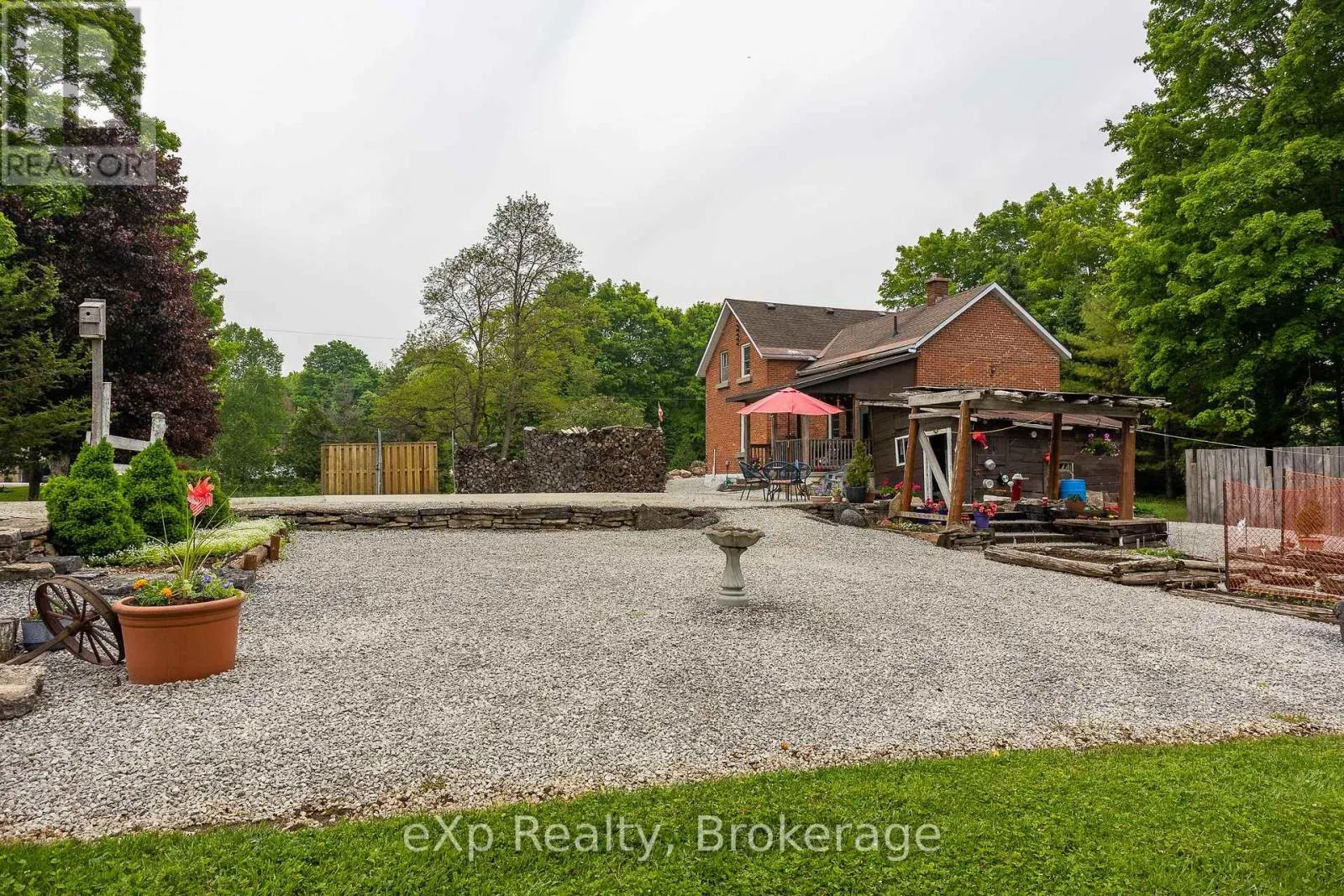 103379 GREY RD 18