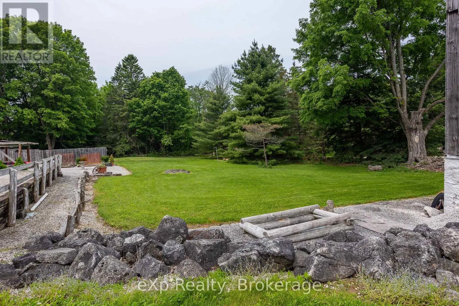 103379 GREY RD 18