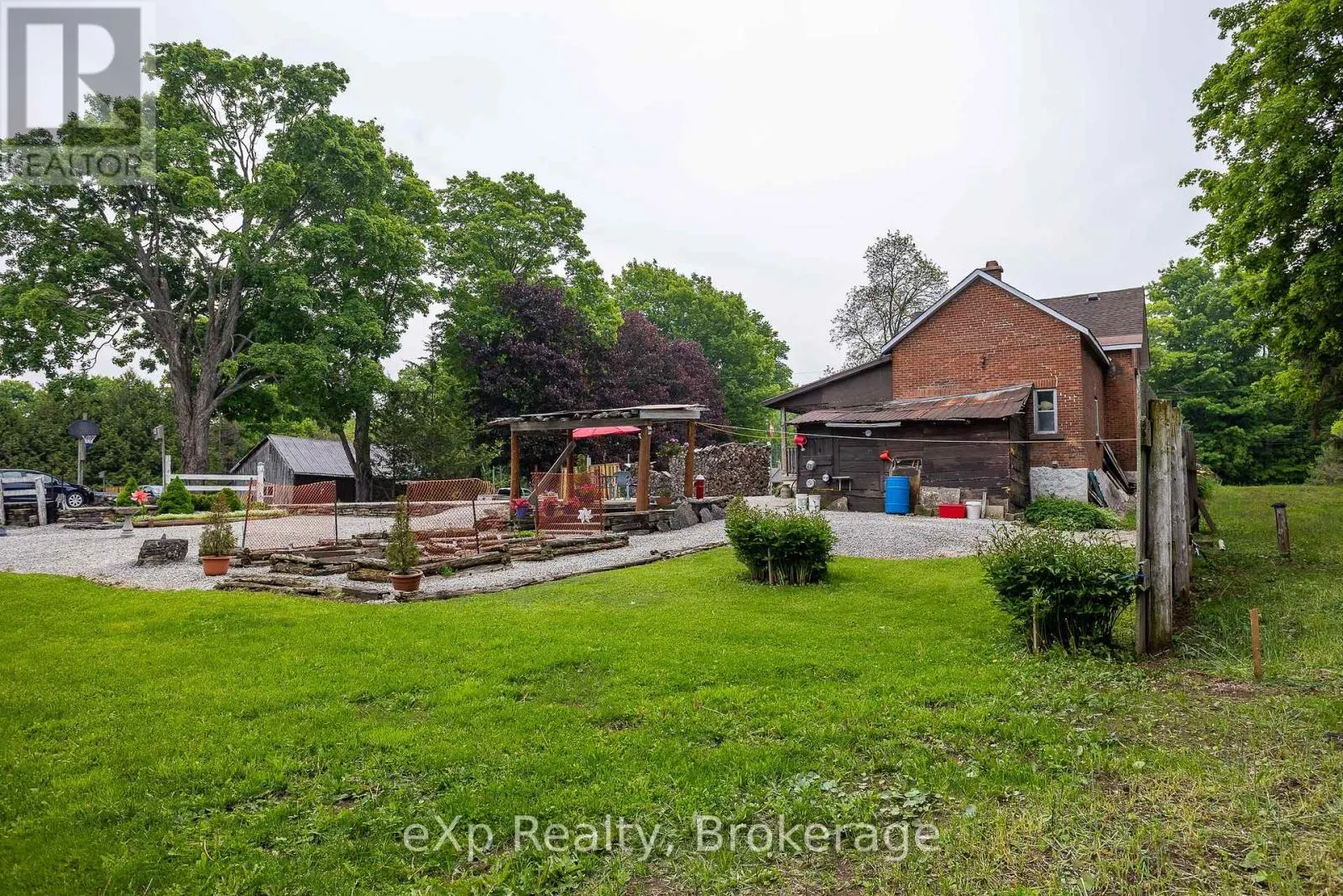 103379 GREY RD 18