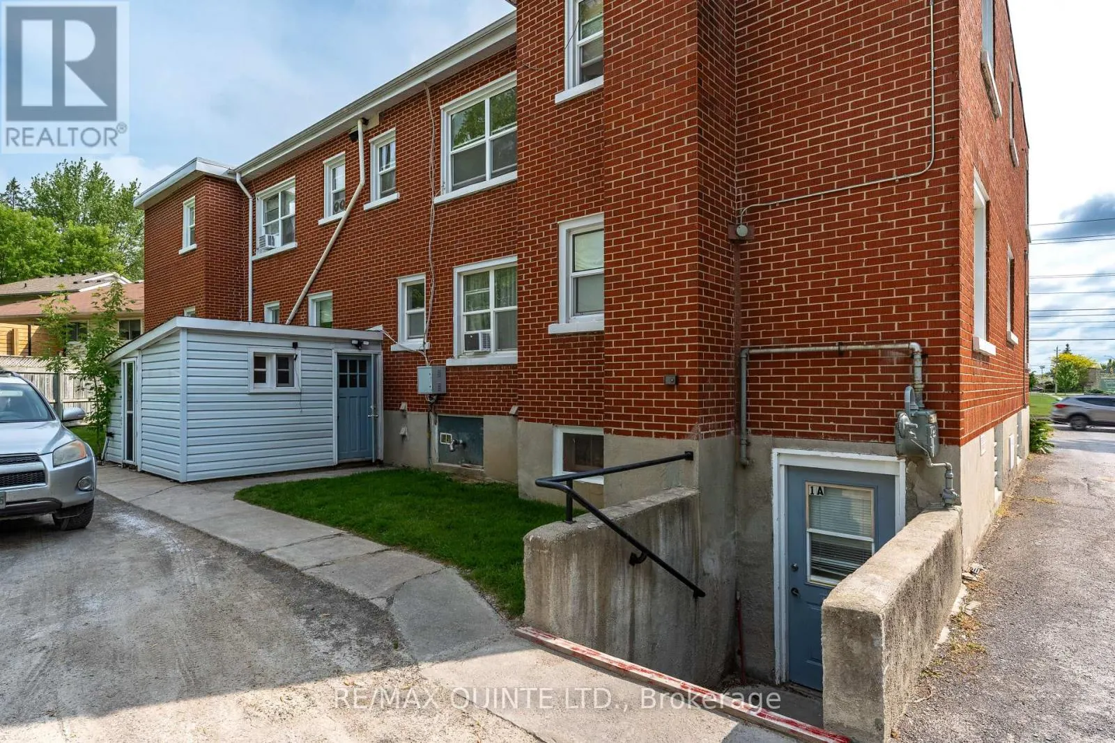54 SIDNEY STREET