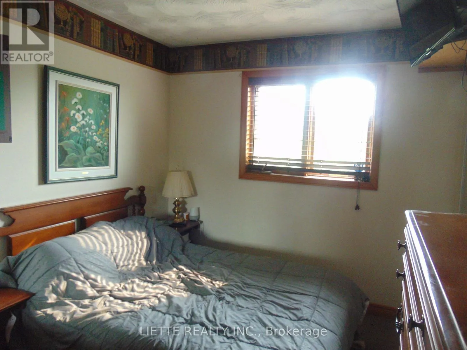 20467 CONC 5 ROAD