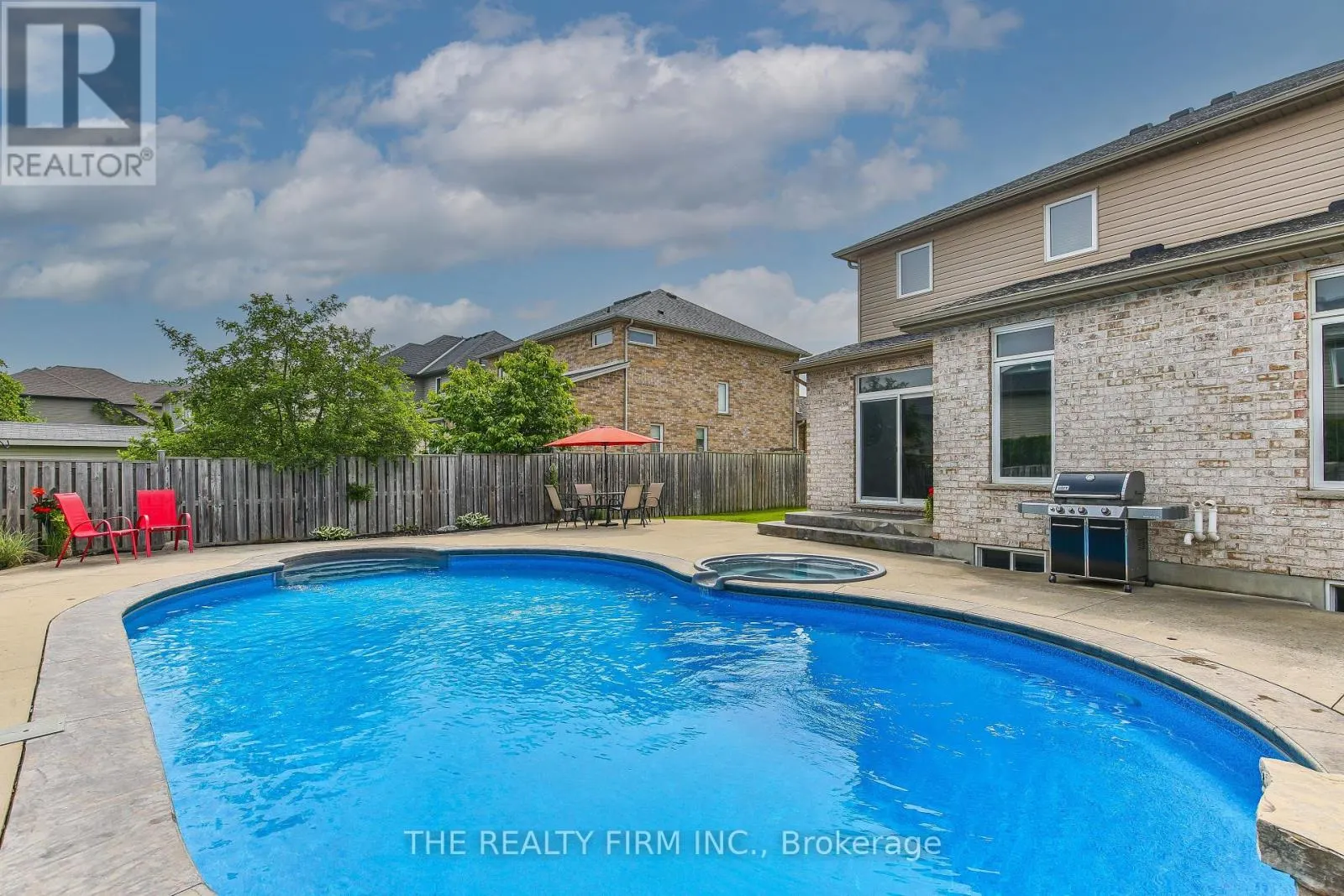 2655 TUCKER COURT