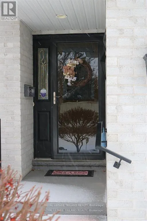 53 AUGUSTA CRESCENT