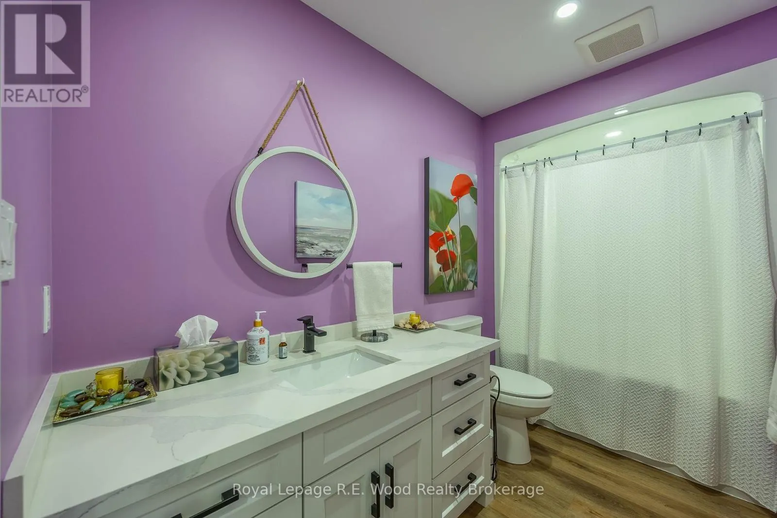 22 - 5 JOHN POUND ROAD, #22