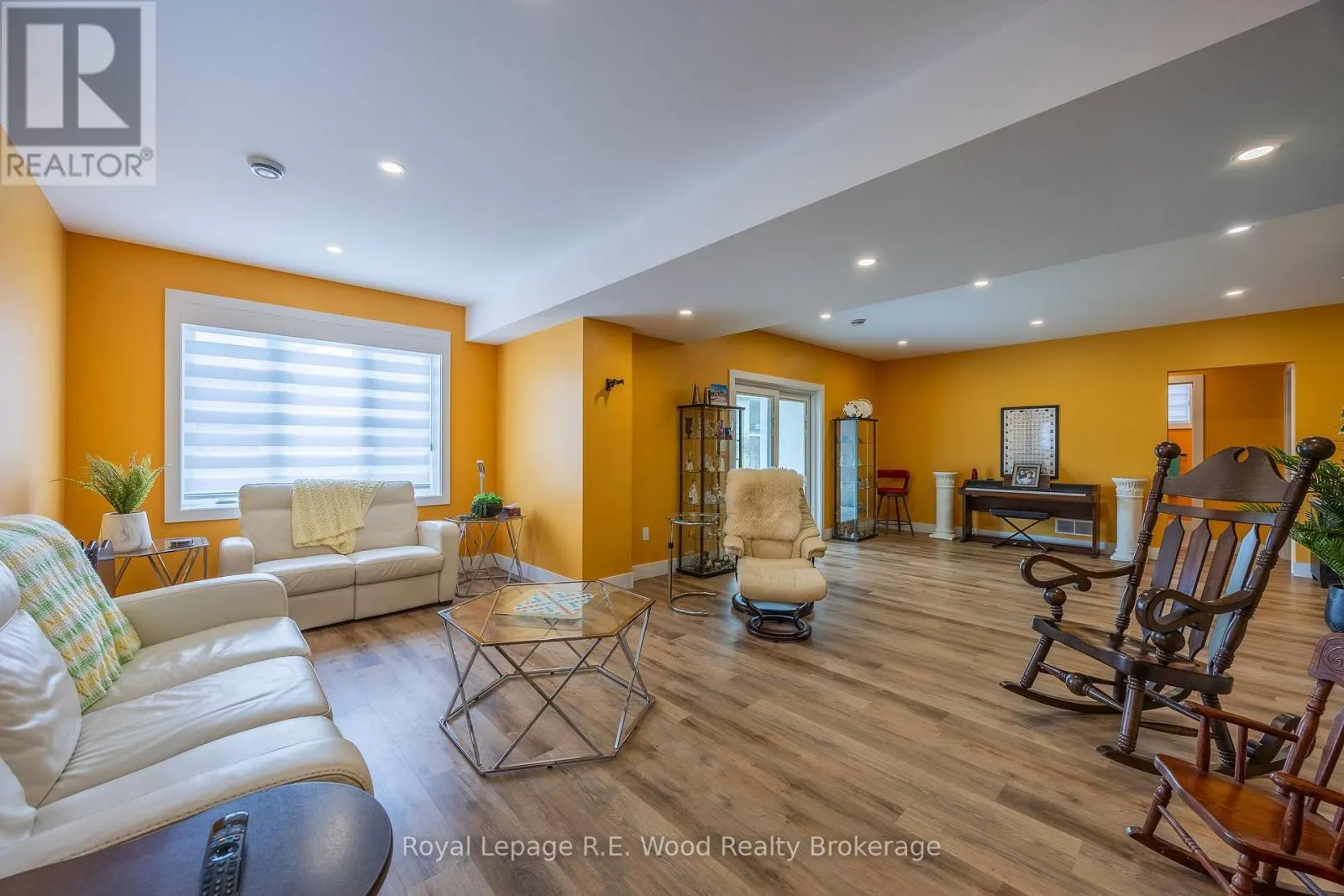 22 - 5 JOHN POUND ROAD, #22