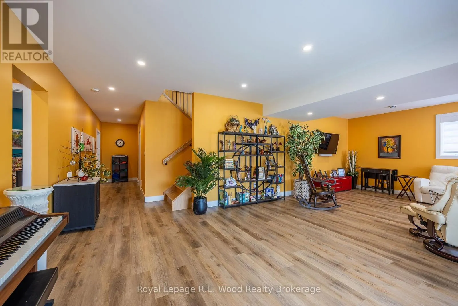22 - 5 JOHN POUND ROAD, #22