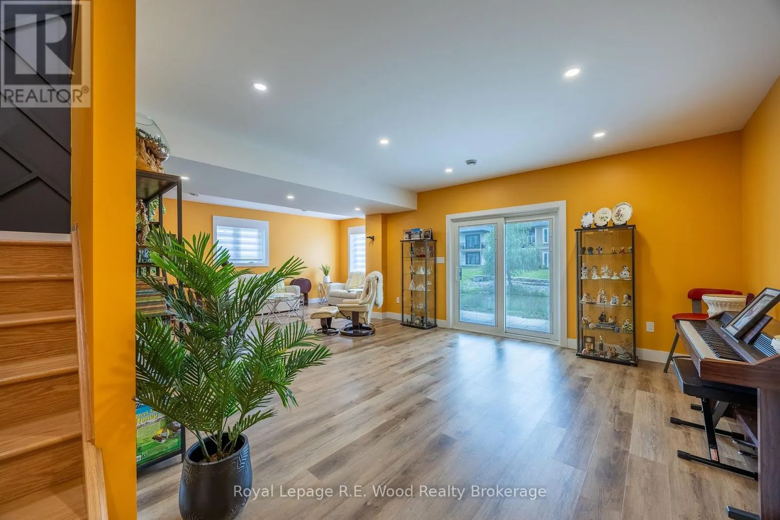 22 - 5 JOHN POUND ROAD, #22