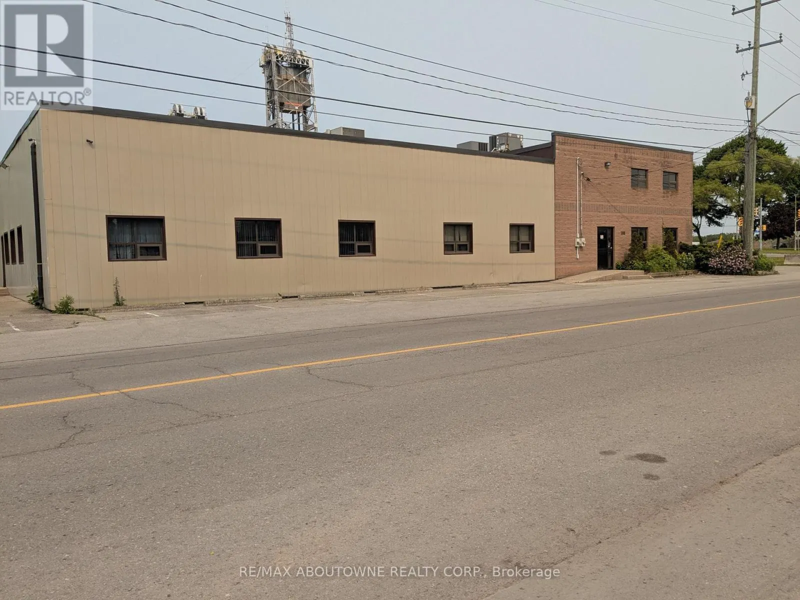 198 WELLAND STREET