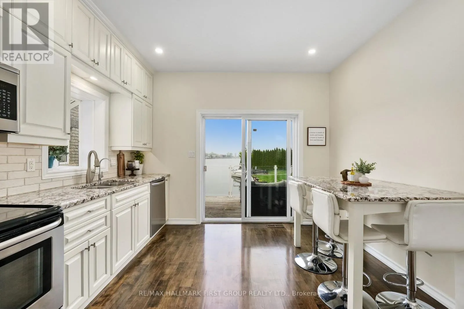 5 EDGEWATER DRIVE