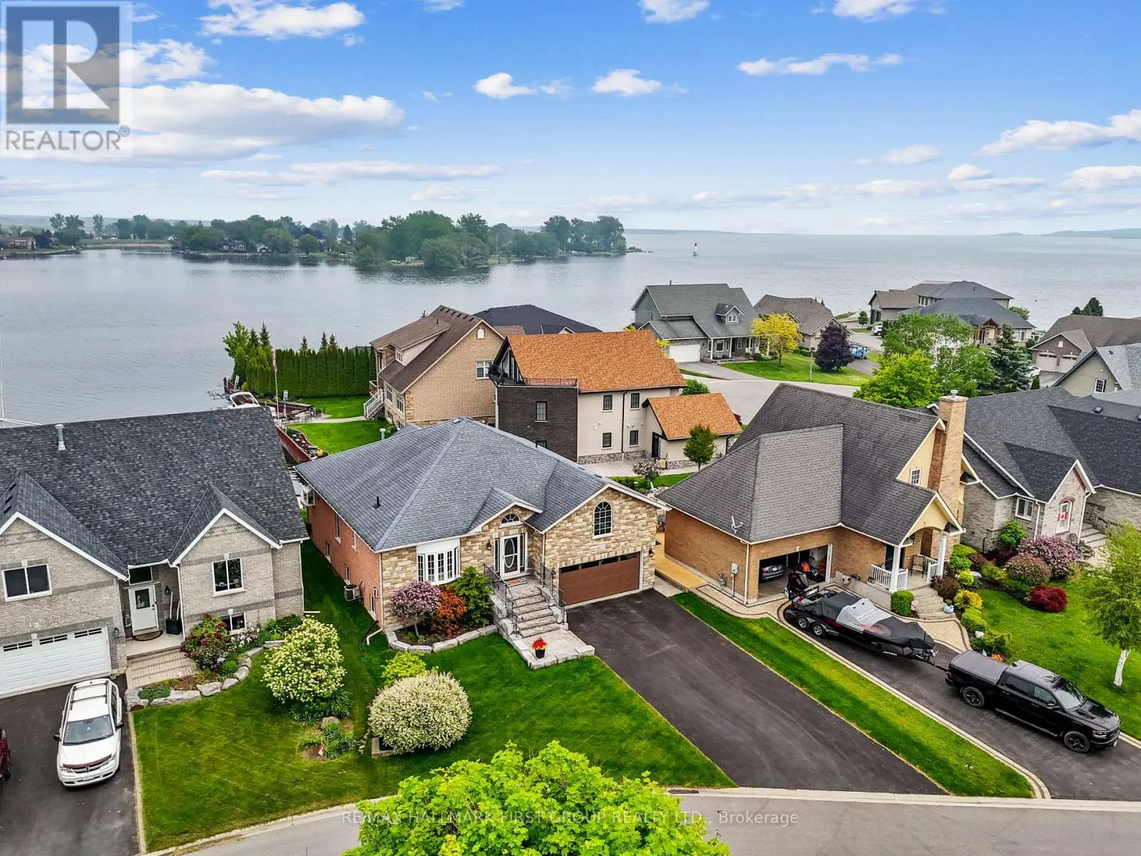 5 EDGEWATER DRIVE