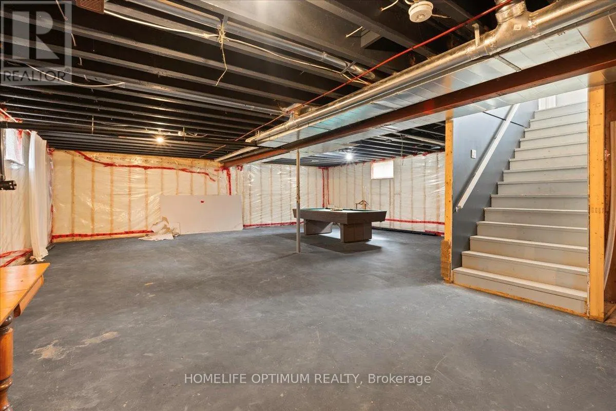 909 HARTS ROAD