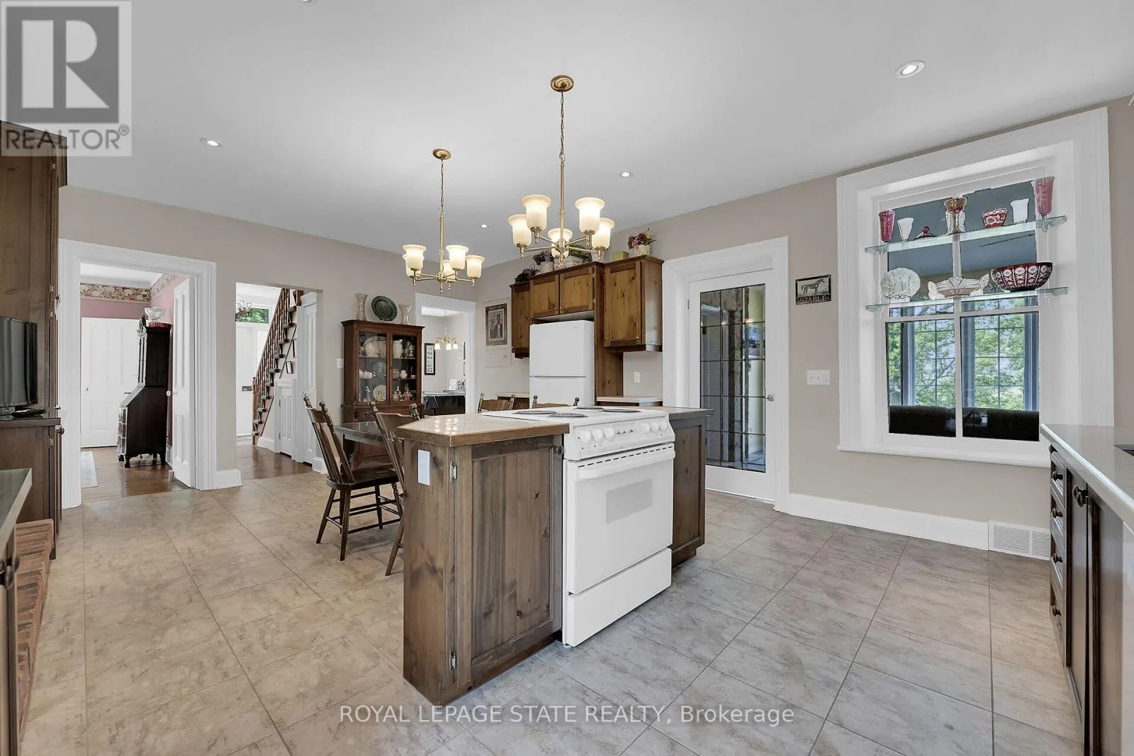 99 SAWMILL ROAD