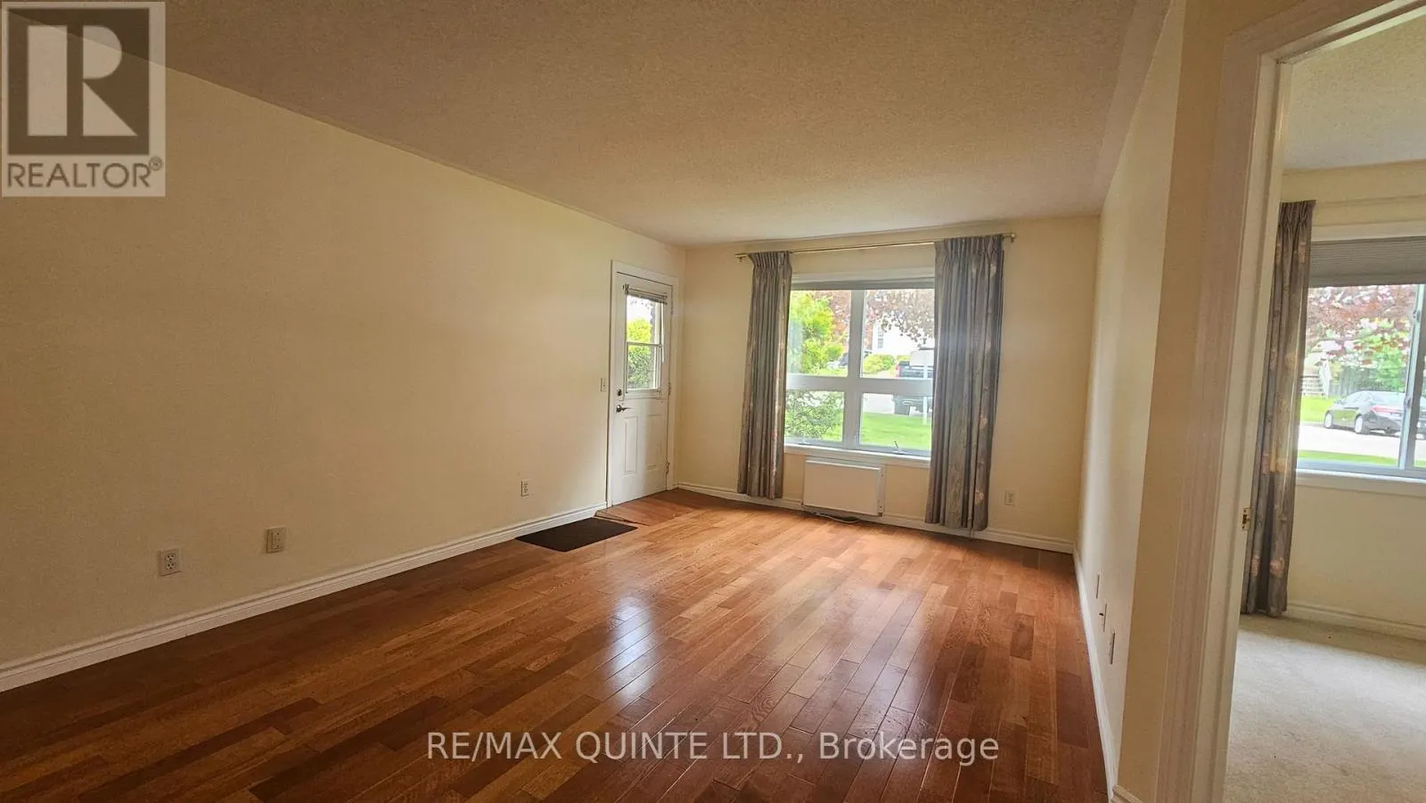 4 - 1171 MILLWOOD AVENUE, #4
