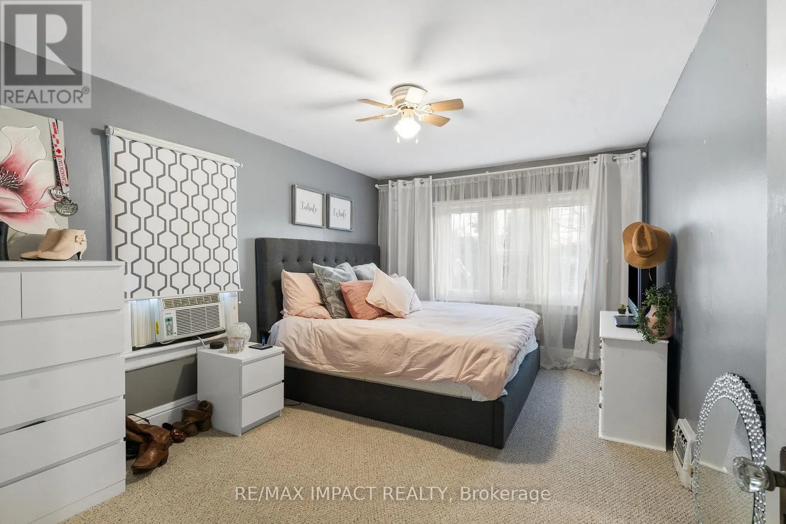 18 SPENCER STREET W