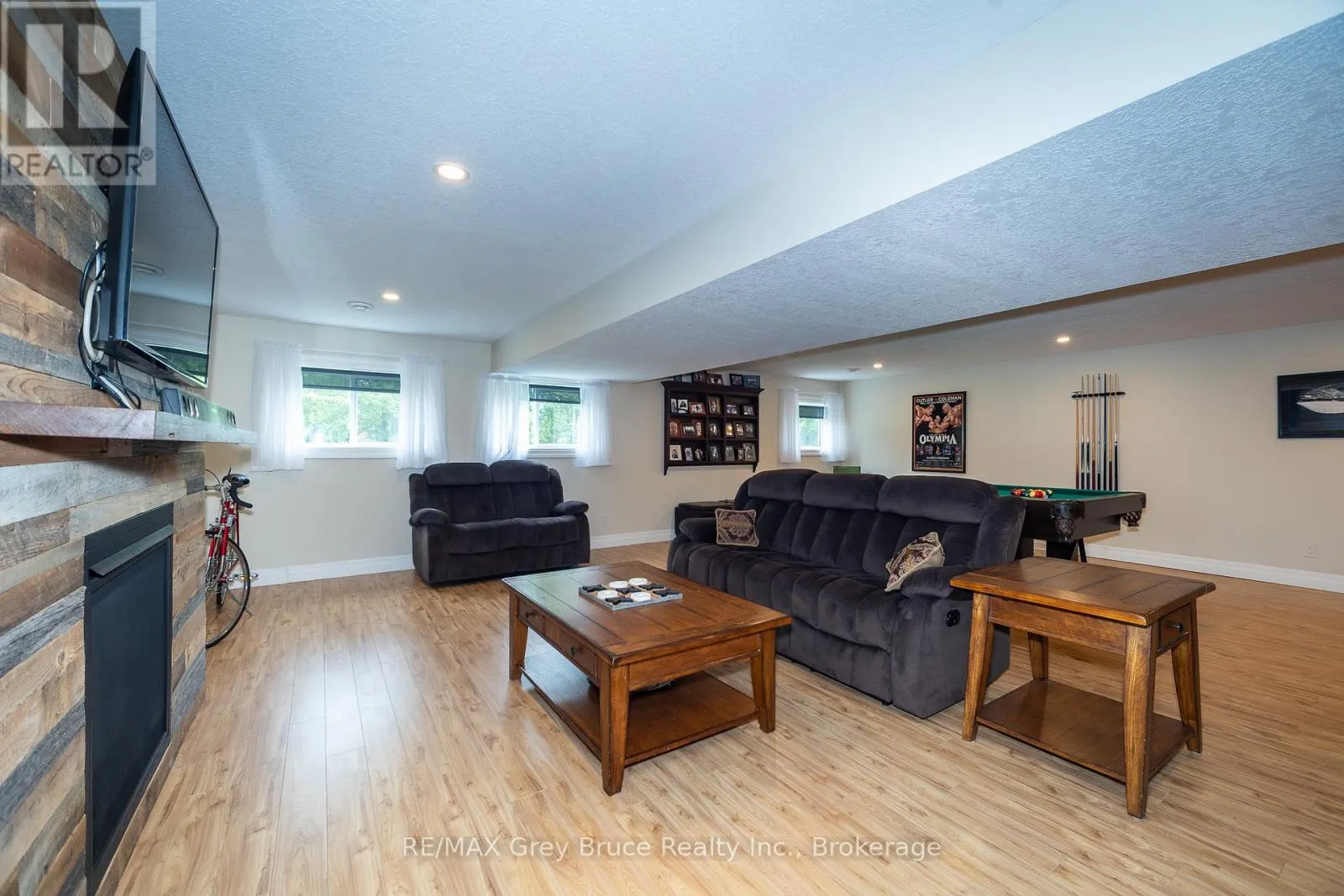 350293 A CONCESSION