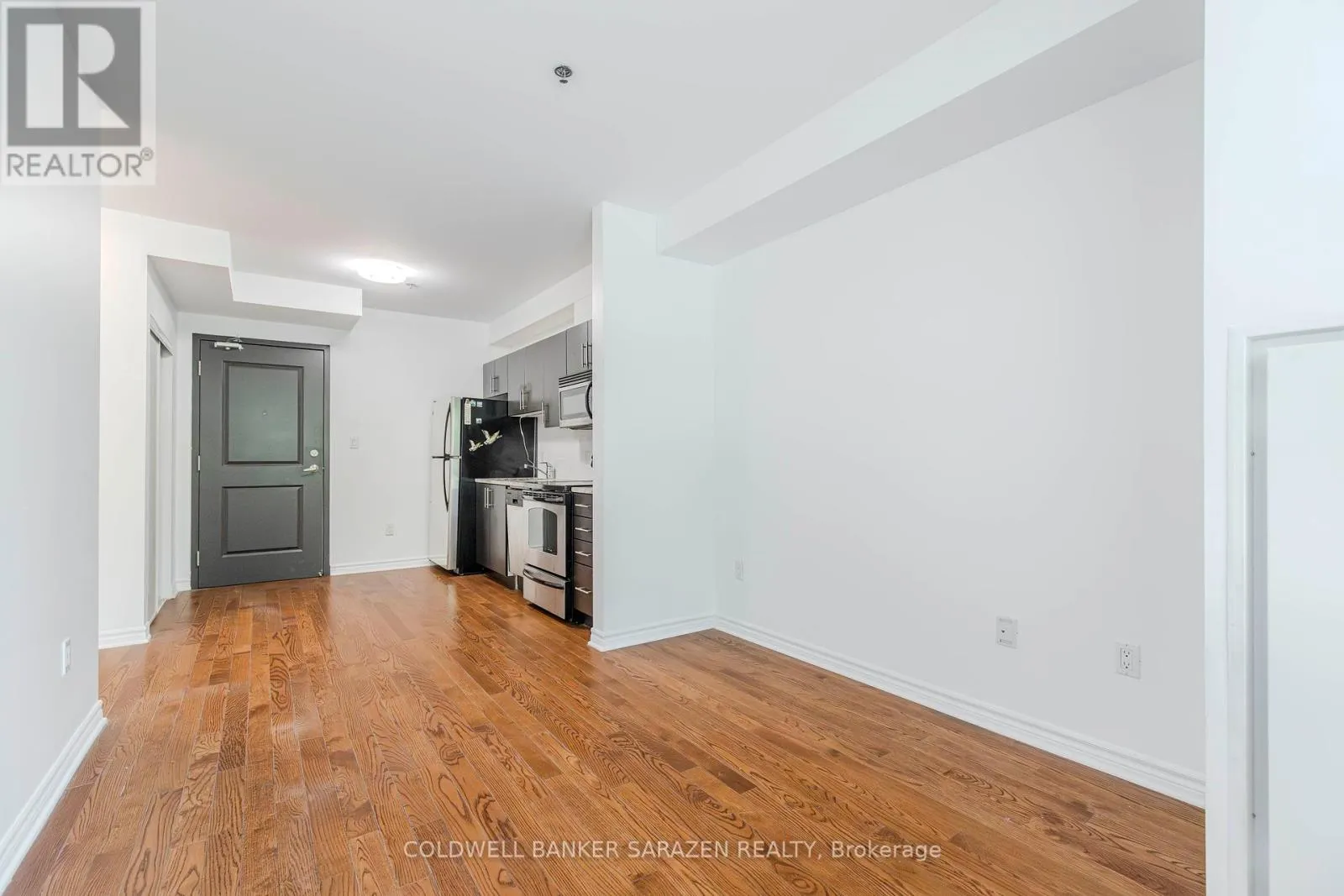 218 - 429 KENT STREET